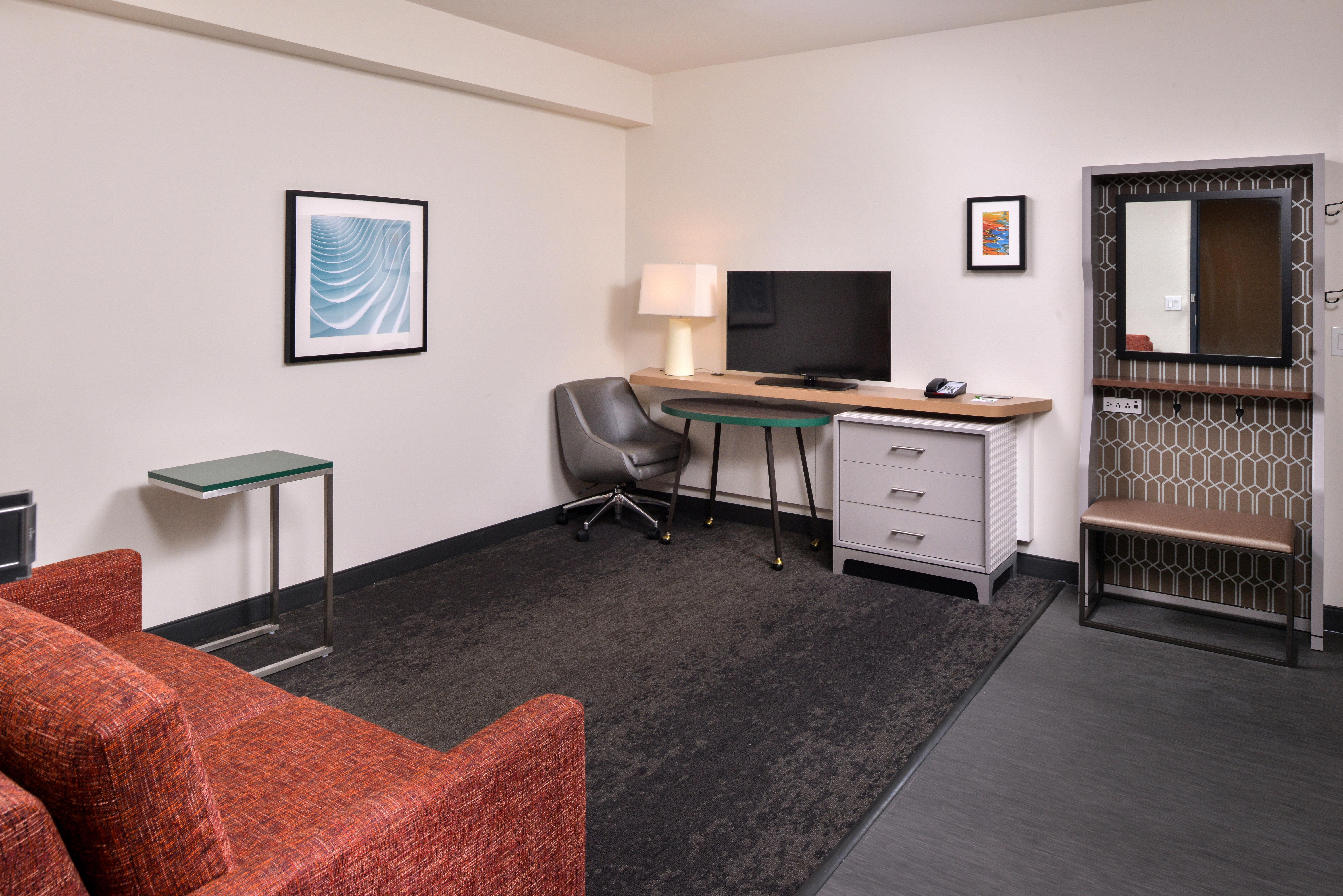 Holiday Inn & Suites - Farmington Hills - Detroit Nw By Ihg Extérieur photo
