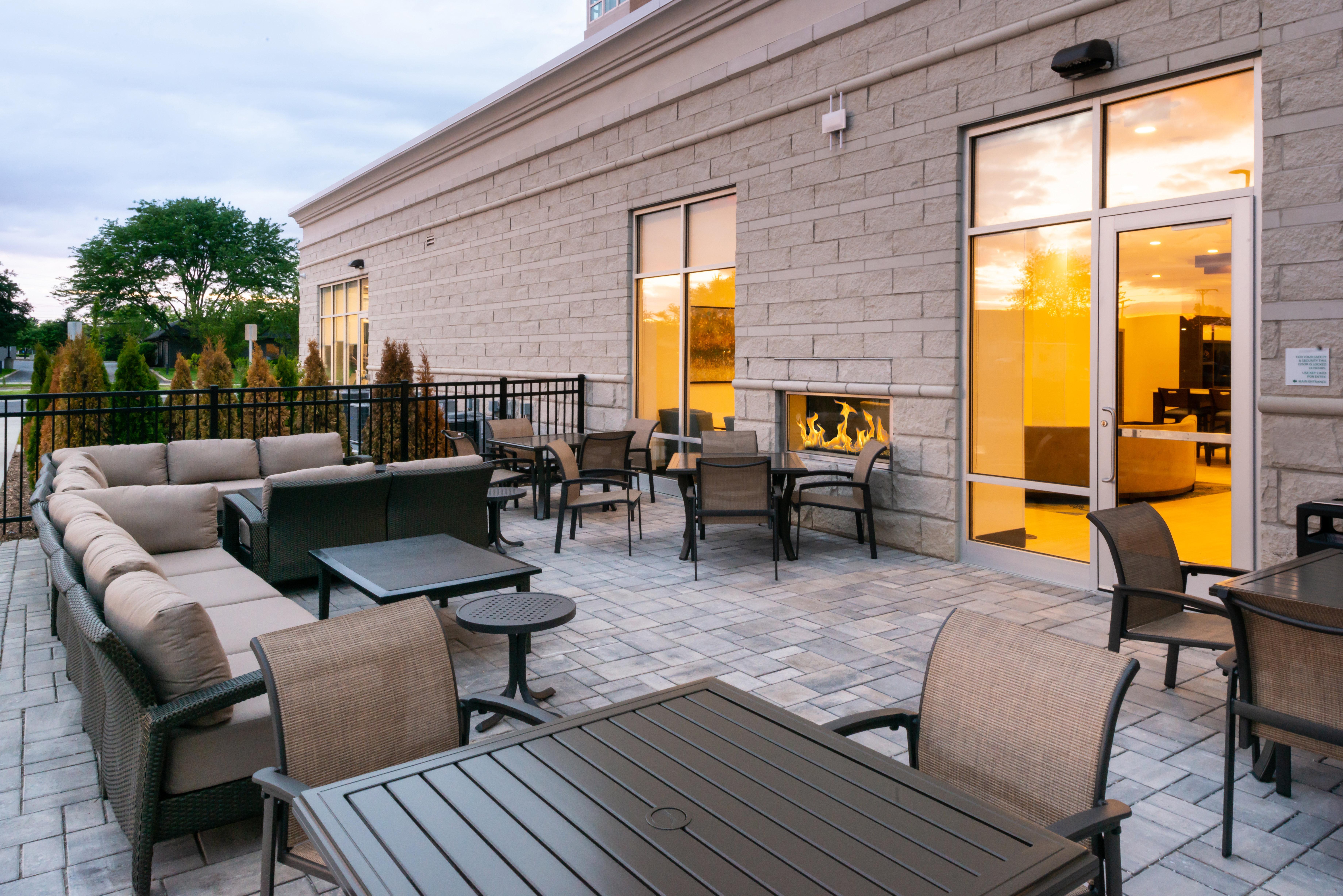 Holiday Inn & Suites - Farmington Hills - Detroit Nw By Ihg Extérieur photo