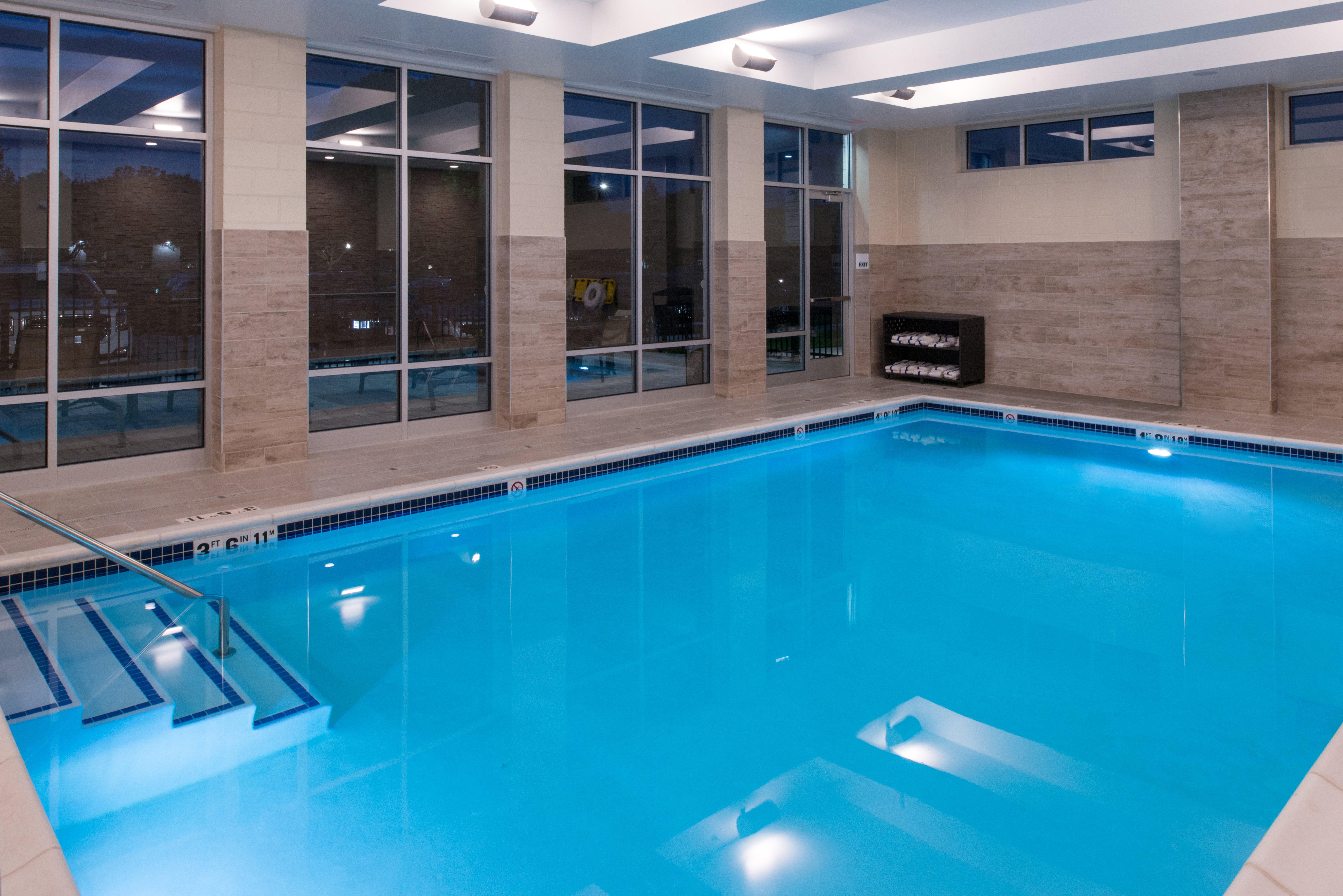 Holiday Inn & Suites - Farmington Hills - Detroit Nw By Ihg Extérieur photo