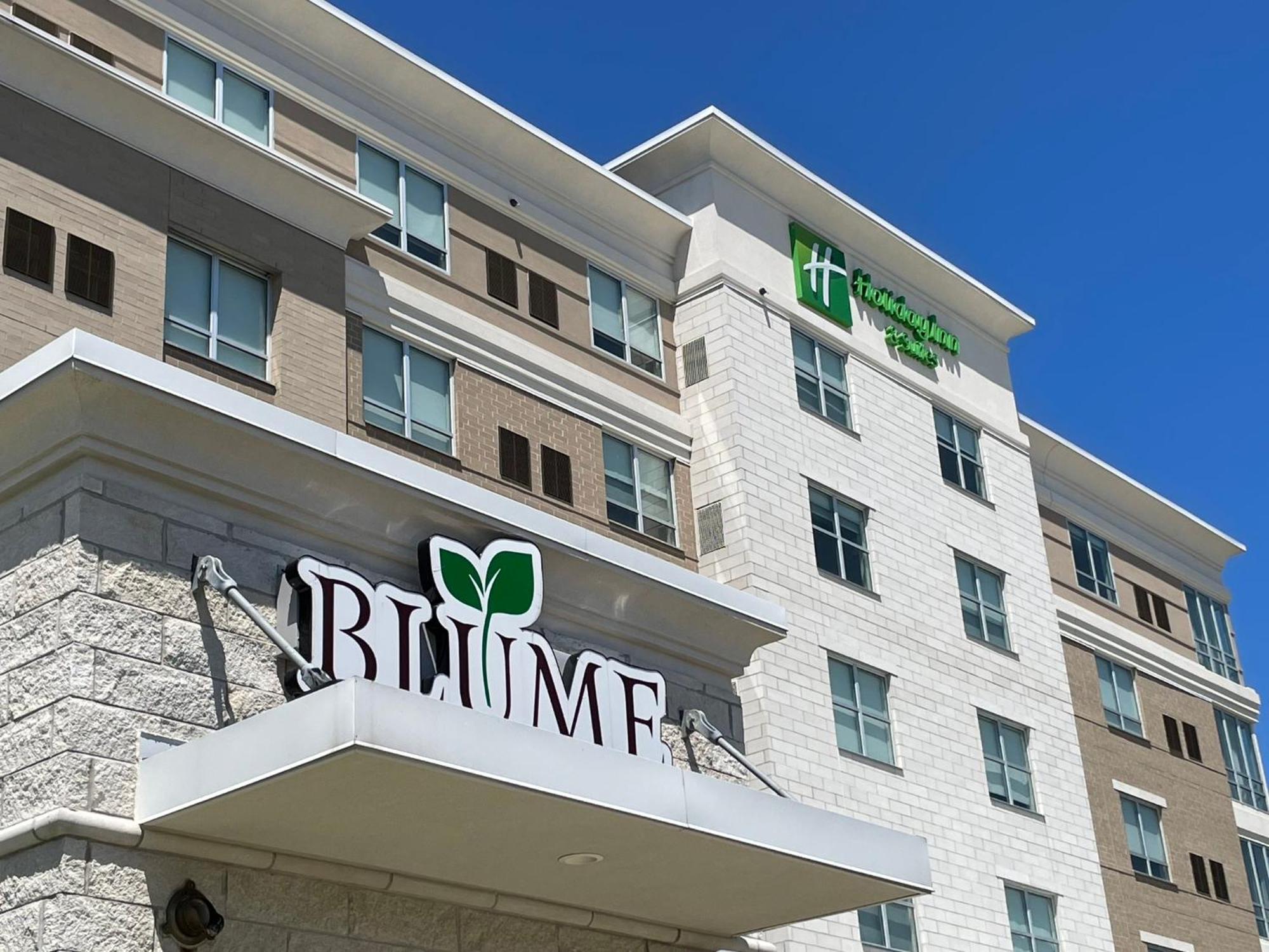 Holiday Inn & Suites - Farmington Hills - Detroit Nw By Ihg Extérieur photo