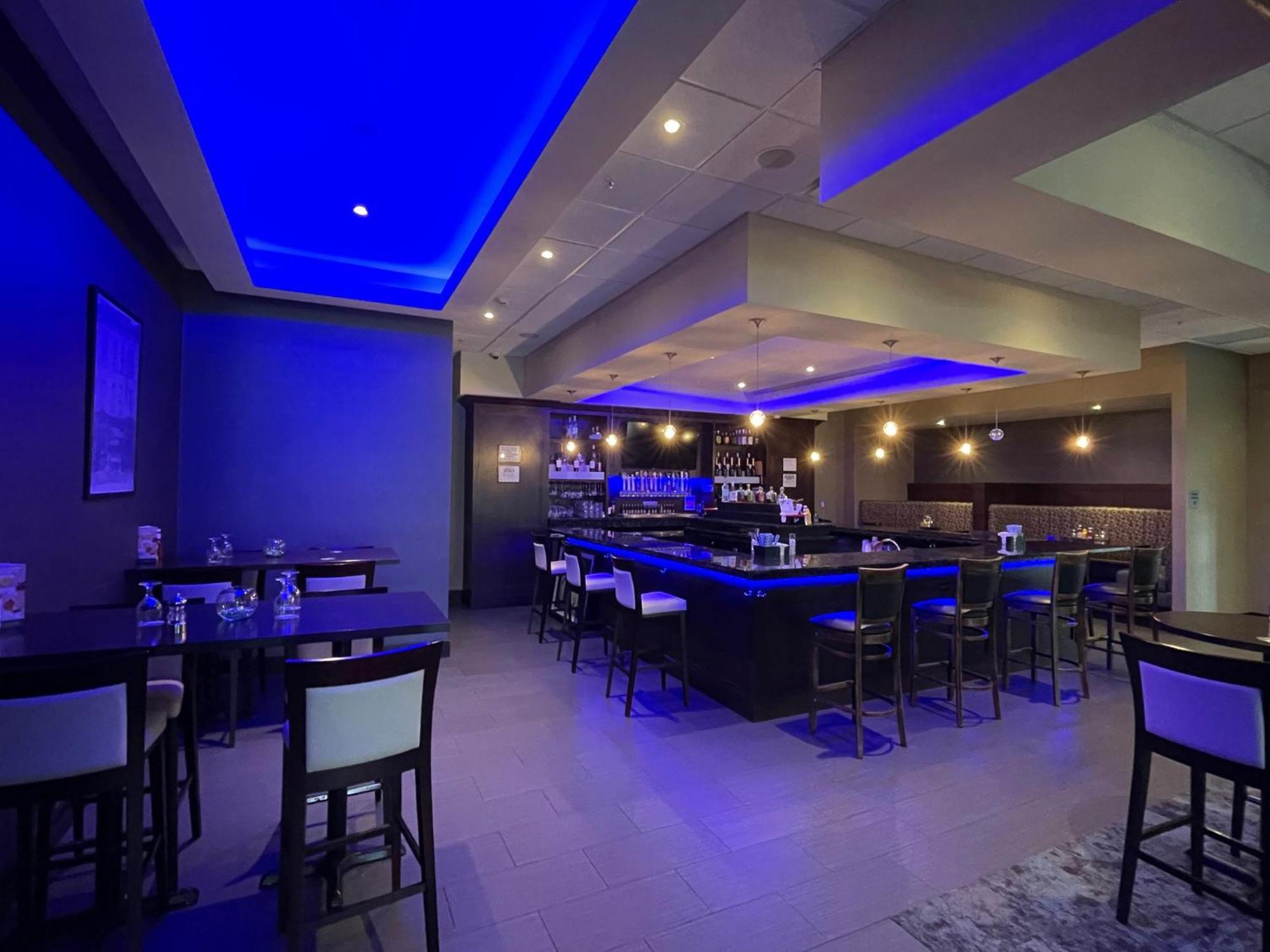 Holiday Inn & Suites - Farmington Hills - Detroit Nw By Ihg Extérieur photo