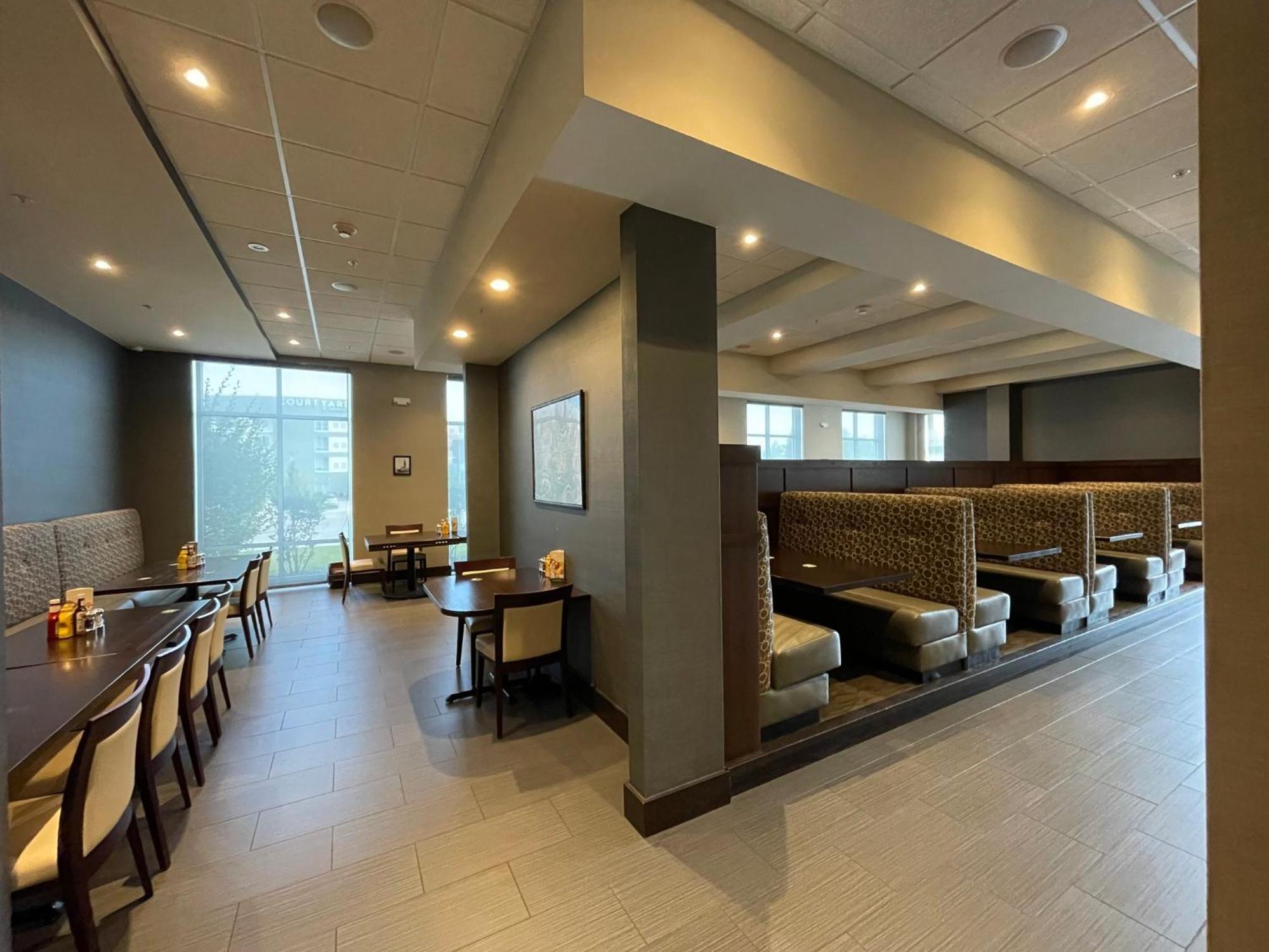 Holiday Inn & Suites - Farmington Hills - Detroit Nw By Ihg Extérieur photo